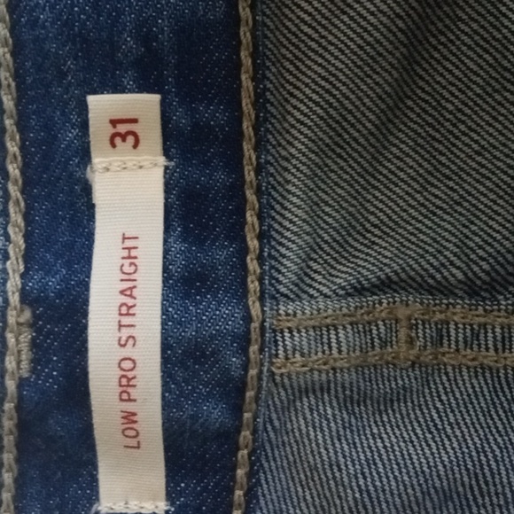 Levi Straight Jeans - Picture 5 of 9